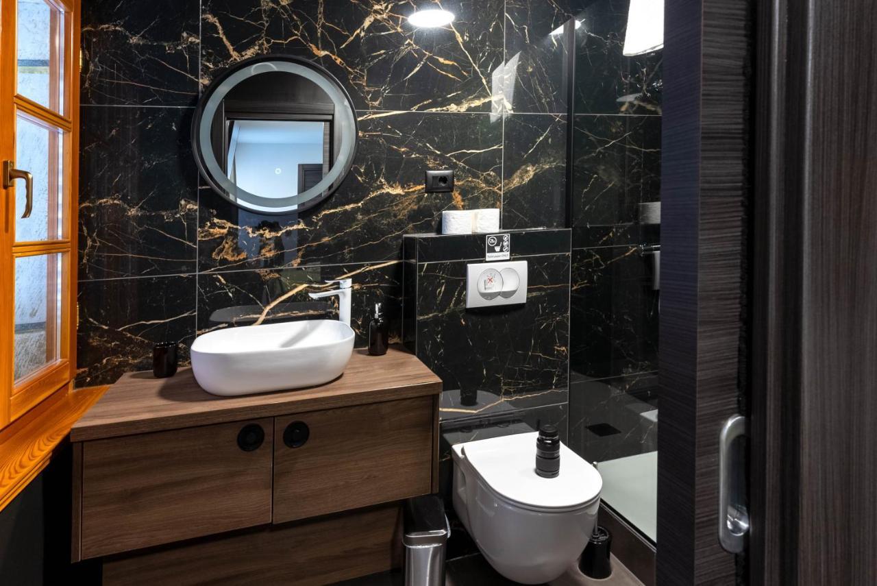 City Premium Rooms Old Town Zadar Buitenkant foto